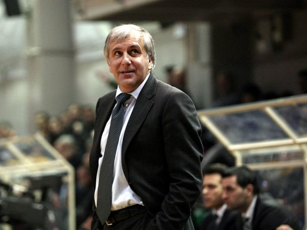 Μια παρτίδα μπροστά ο Ζοτς