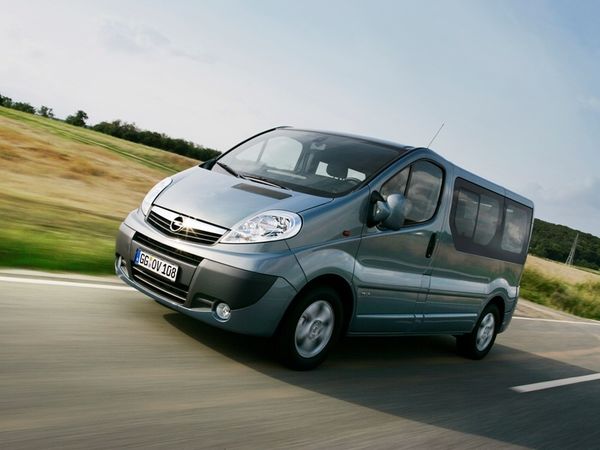 Νέα Vivaro και Traffic
