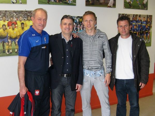 Συνάντηση Μπαζίνσκι-Πολωνών (photos)