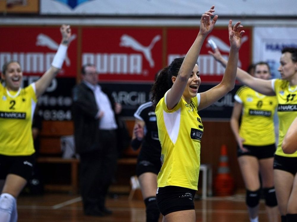 «Με έφαγαν οι παίκτριες»!