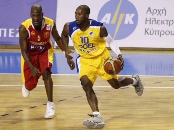 Πρώτη προπόνηση για Ντέιβις 