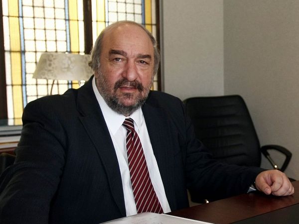 Έχει «κολλήσει» η ψήφιση