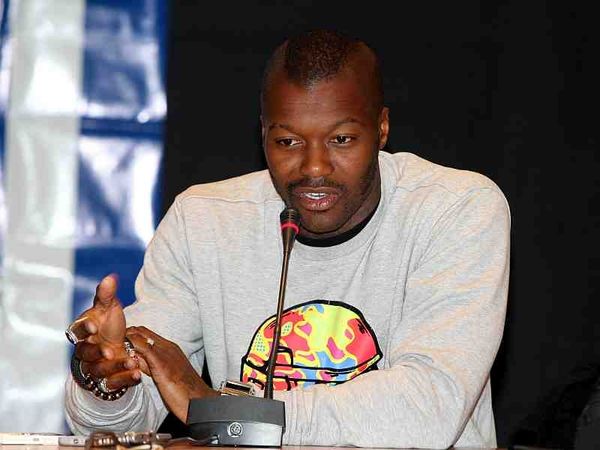 Στην Αγγλία ο Σισέ