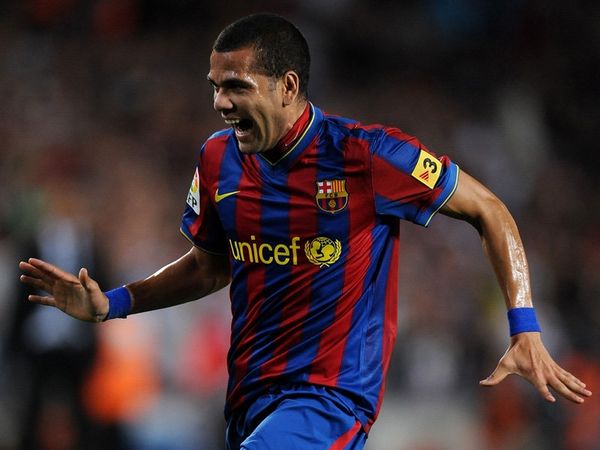 Άλβες: «Ποτέ στην Ρεάλ»