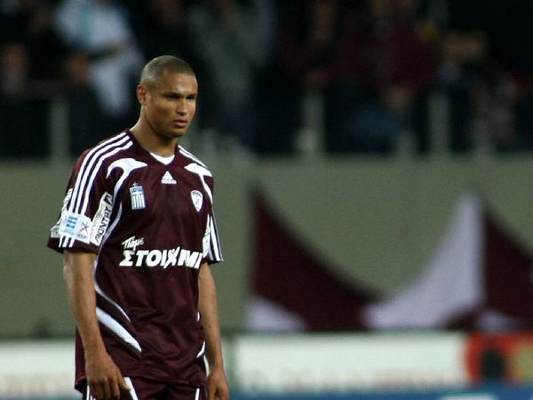 «Θα ήθελα να μείνω»