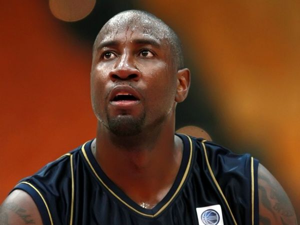 «Κολλάει» του Παλάσιο