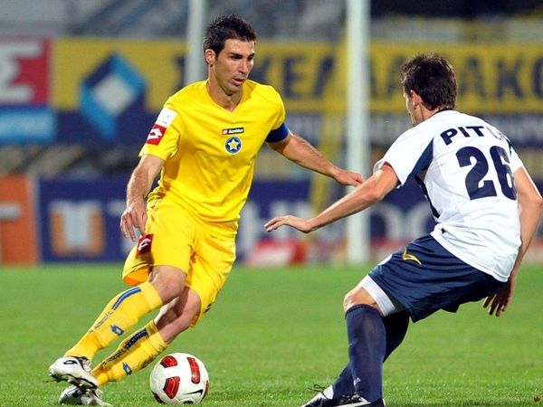 Αμφίβολοι Φυτανίδης, Παπάζογλου