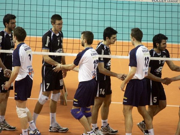 Την τύχη –όχι μόνο- στα χέρια τους