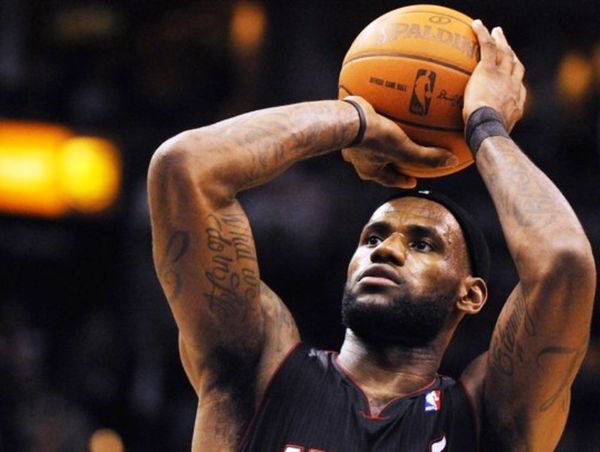 Δεύτεροι οι Χιτ