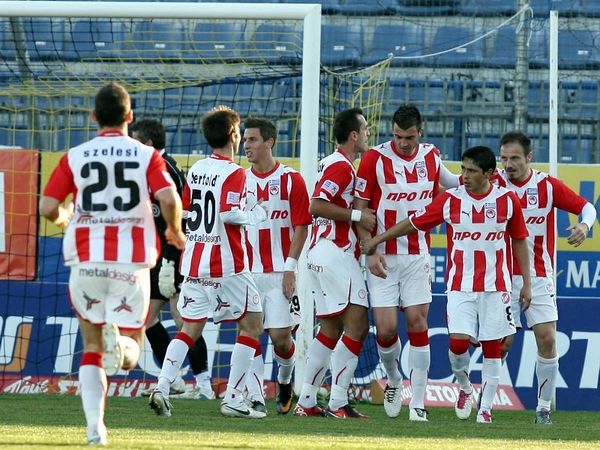 Φουλ επίθεση για τη νίκη!
