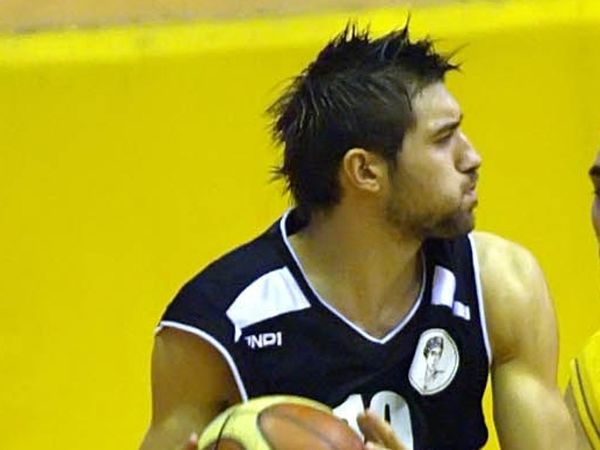 Νίκη με ανατροπή!