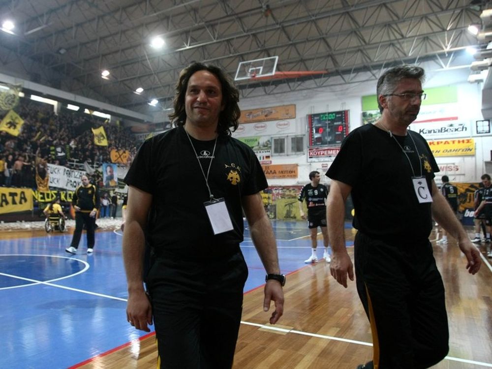 Έκλαψε σαν μικρό παιδί
