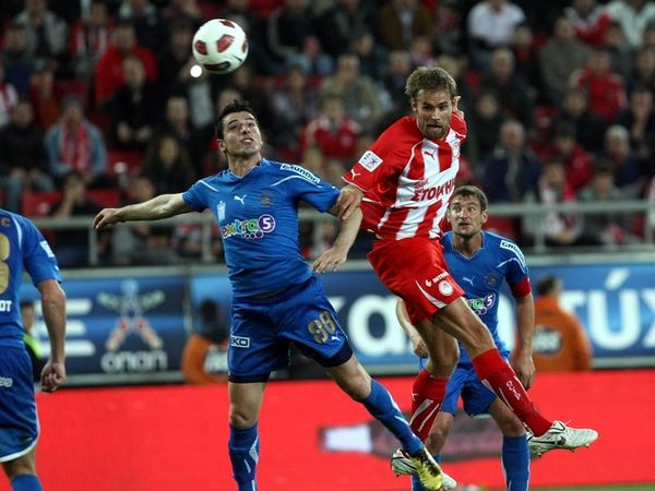 Ψηλά το Ολυμπιακός - Καβάλα  