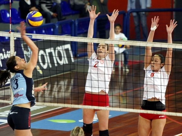 Έβγαλε τα μάτια του!