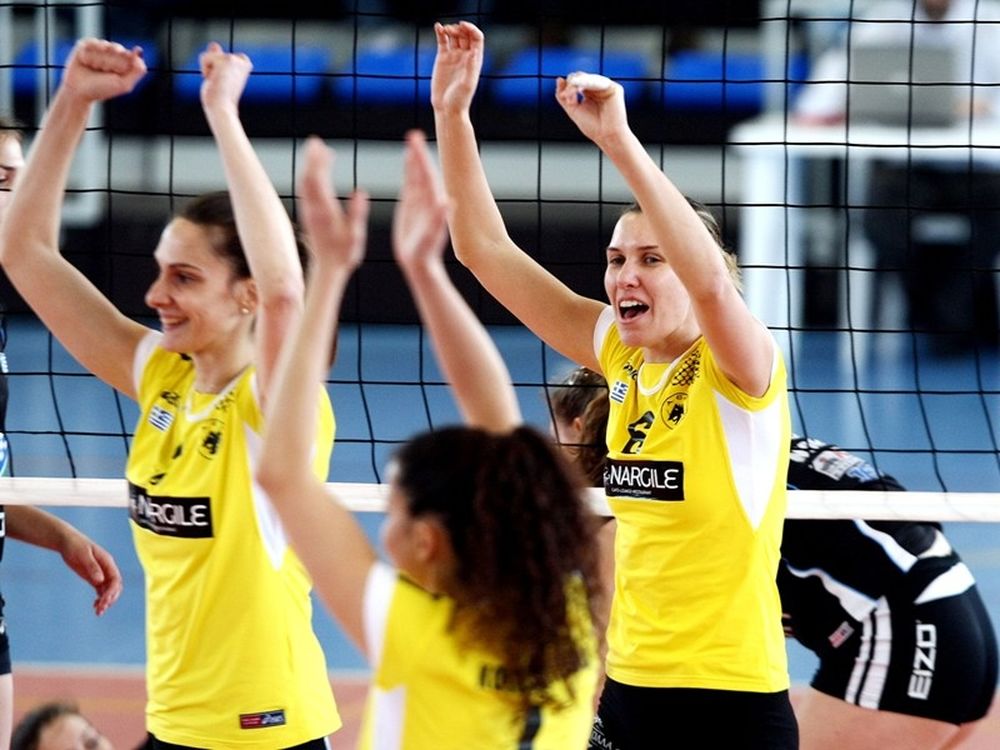 Πρώτη νίκη για Καμπερίδη