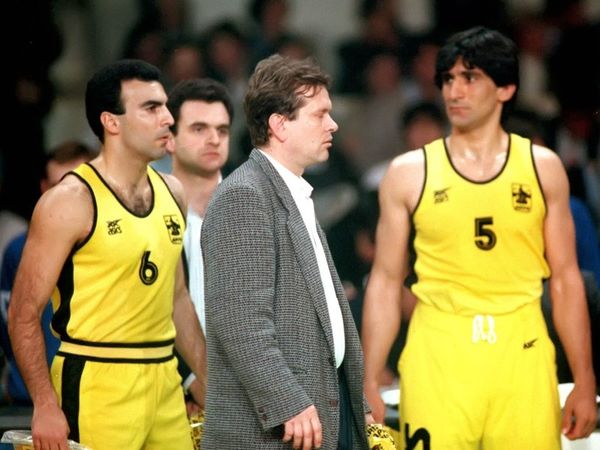 Ο Άρης άνοιξε το δρόμο