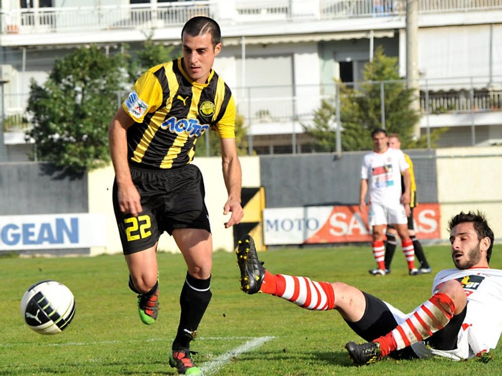 Εκτός Γκούμας και Νταντάμης