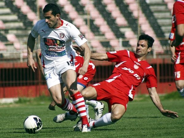 «Πυροδοτούν την ατμόσφαιρα»