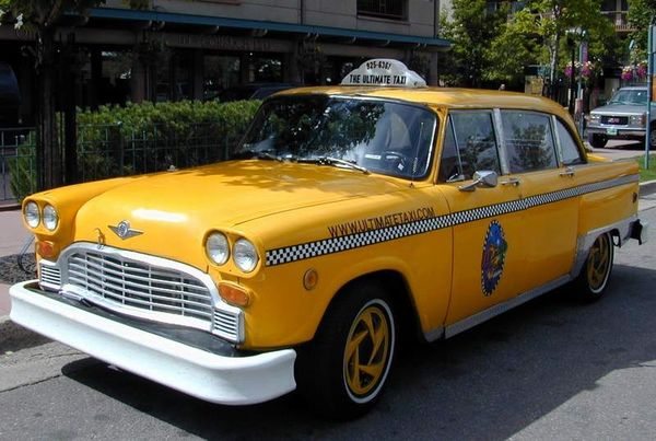 Μπήκε επιτέλους μια... taxi!