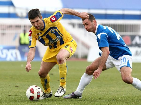 Ατομικό οι Καρέρα και Φυτανίδης