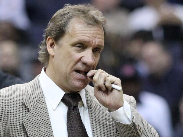 Λίγοι, αλλά ανταγωνιστικοί