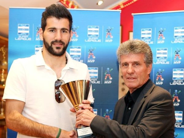 «Βαδίζω μαζί με τον Πανιώνιο»