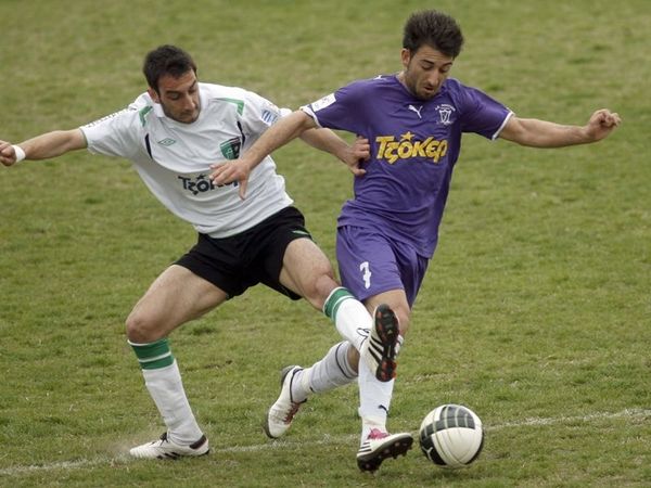 Θρίλερ στην κορυφή