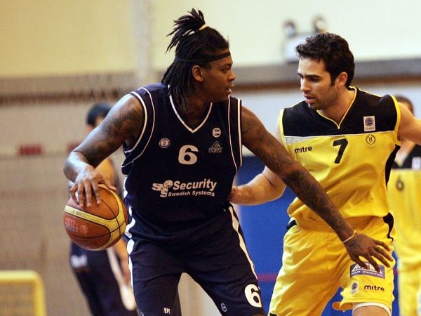 Φεύγουν οι Αμερικανοί