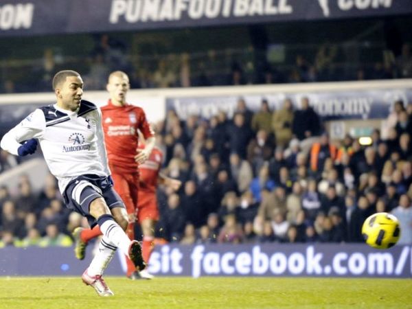 Εξηγήσεις από Λένον