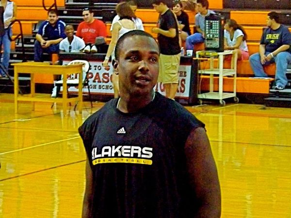 Ανακάλεσαν Κάρακτερ