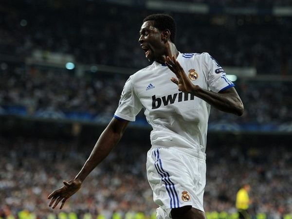 Κίνηση για Αντεμπαγιόρ!