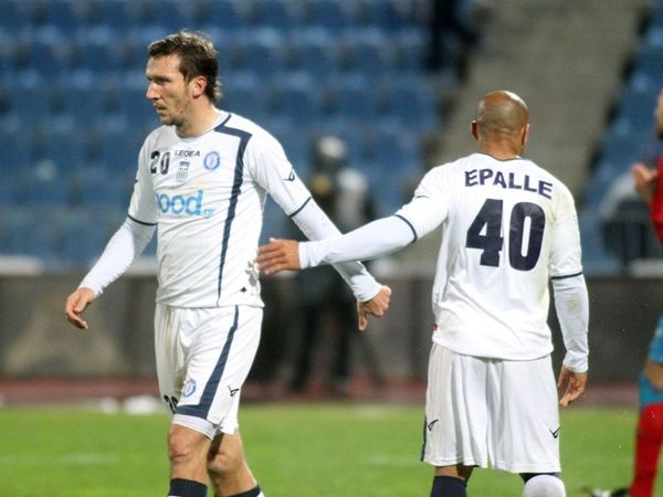 Μέσα και ο Γιάκομπ