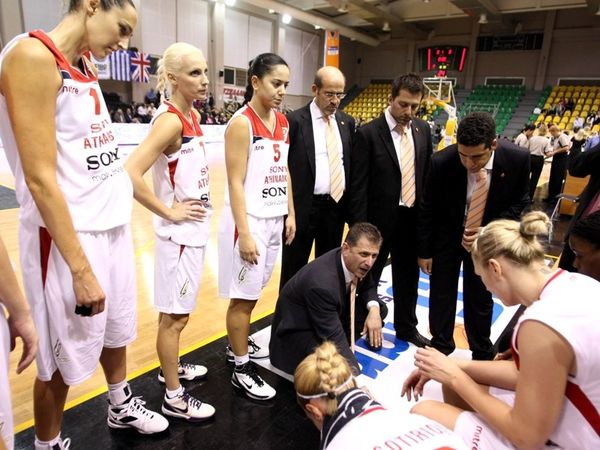 Άνετη νίκη ο Αθηναϊκός