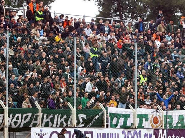 Ετοιμάζουν… κερκίδα!