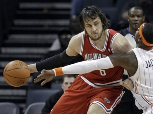 Χειρουργείται ο Μπόγκουτ