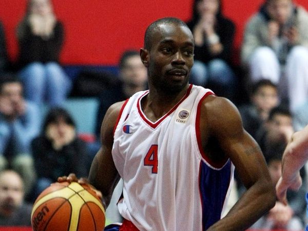 Στις γυναίκες Άντερσον, Κοβίλ