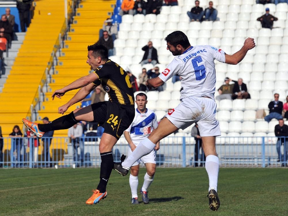 Νέος χλοοτάπητας στη Ριζούπολη
