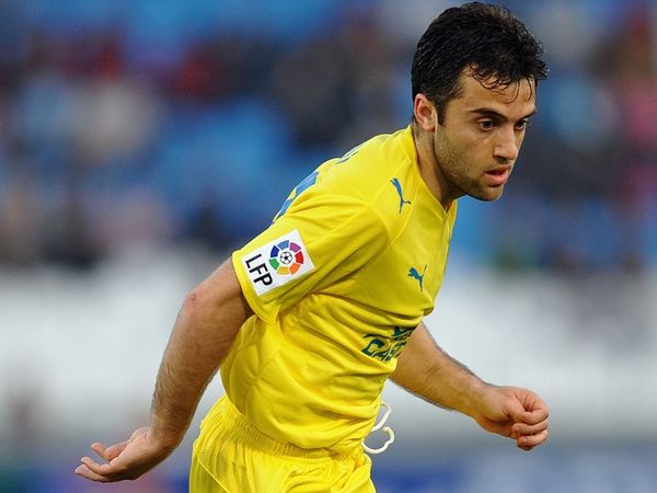 Και η «Γιούβε» για Ρόσι