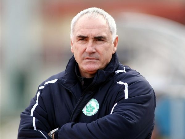 Πάλι πρόεδρος ο Μανίκας