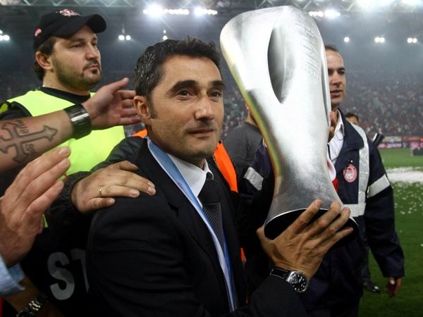 Βαλβέρδε… über alles