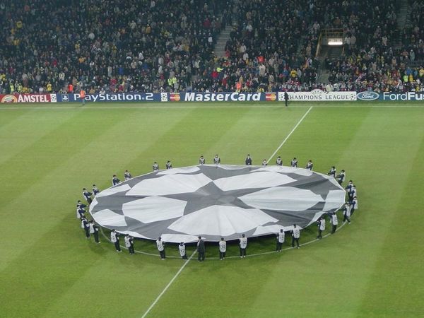 LIVE το Champions League