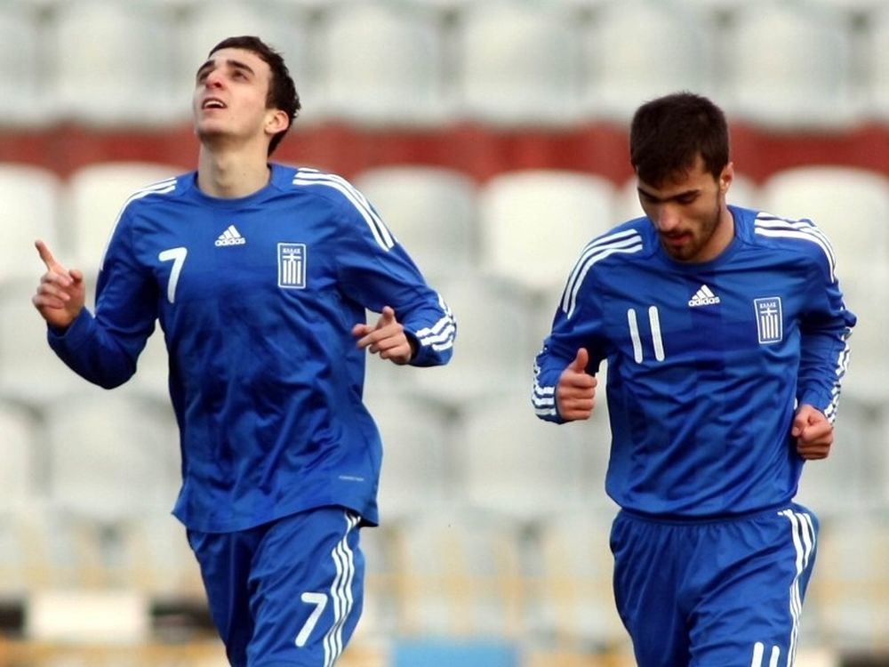 Φιλικό «Χ» για τους Νέους