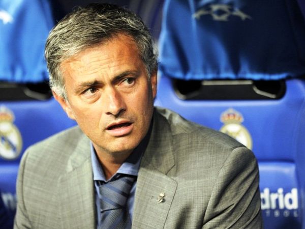 Μουρίνιο: «Θα μείνω στην Ρεάλ»