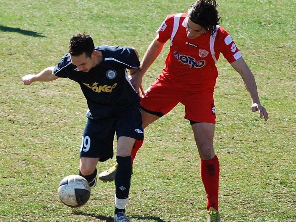 Live η Football League 2