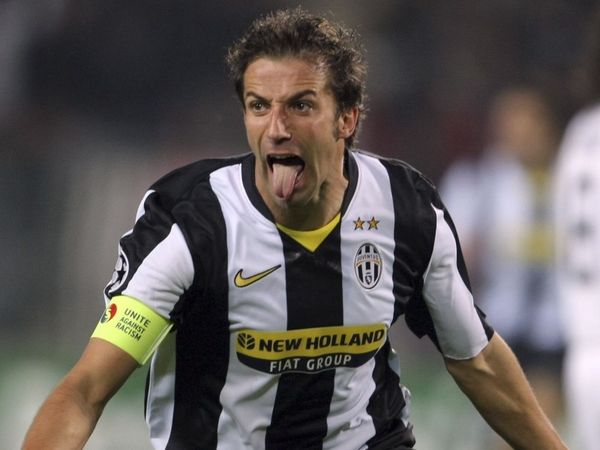 Ντελ Πιέρο in, Κιελίνι out