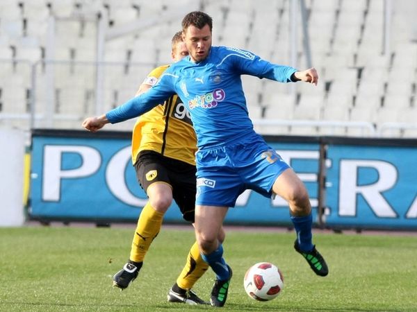 Ψάχνουν λύση για Νικουλάε