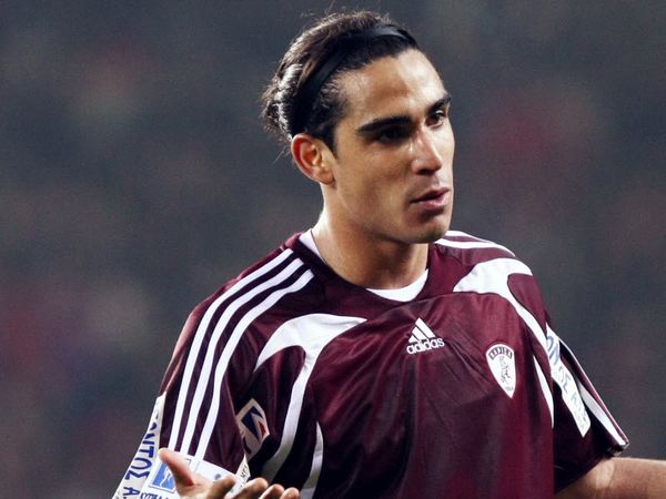 Επίθεση στο αμάξι του Ιγκλέσιας