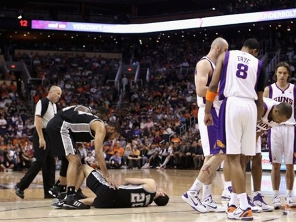 Αγωνία για Τζινόμπιλι