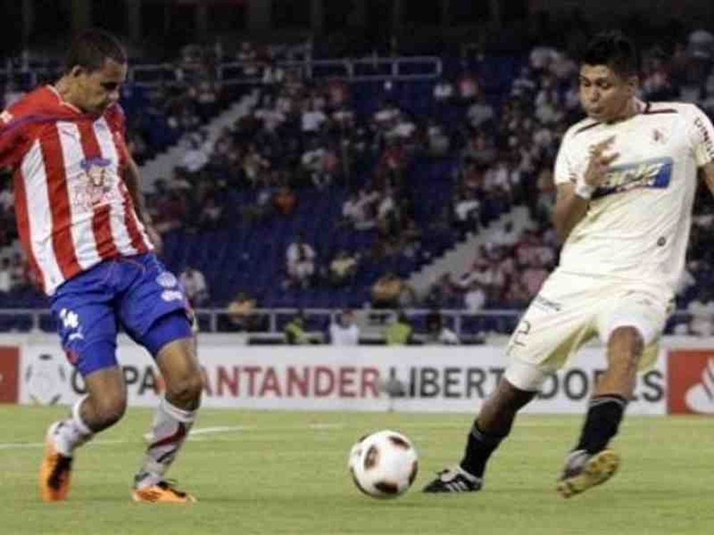 Ισόπαλη και πρώτη