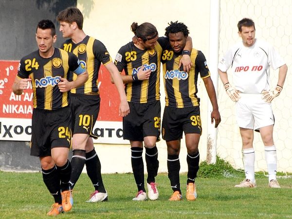 Πληρωμές στα Μέγαρα 